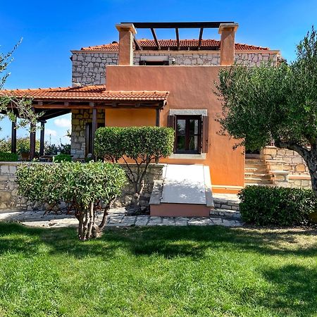 Villa Fyllosia อาร์คันส์ ภายนอก รูปภาพ
